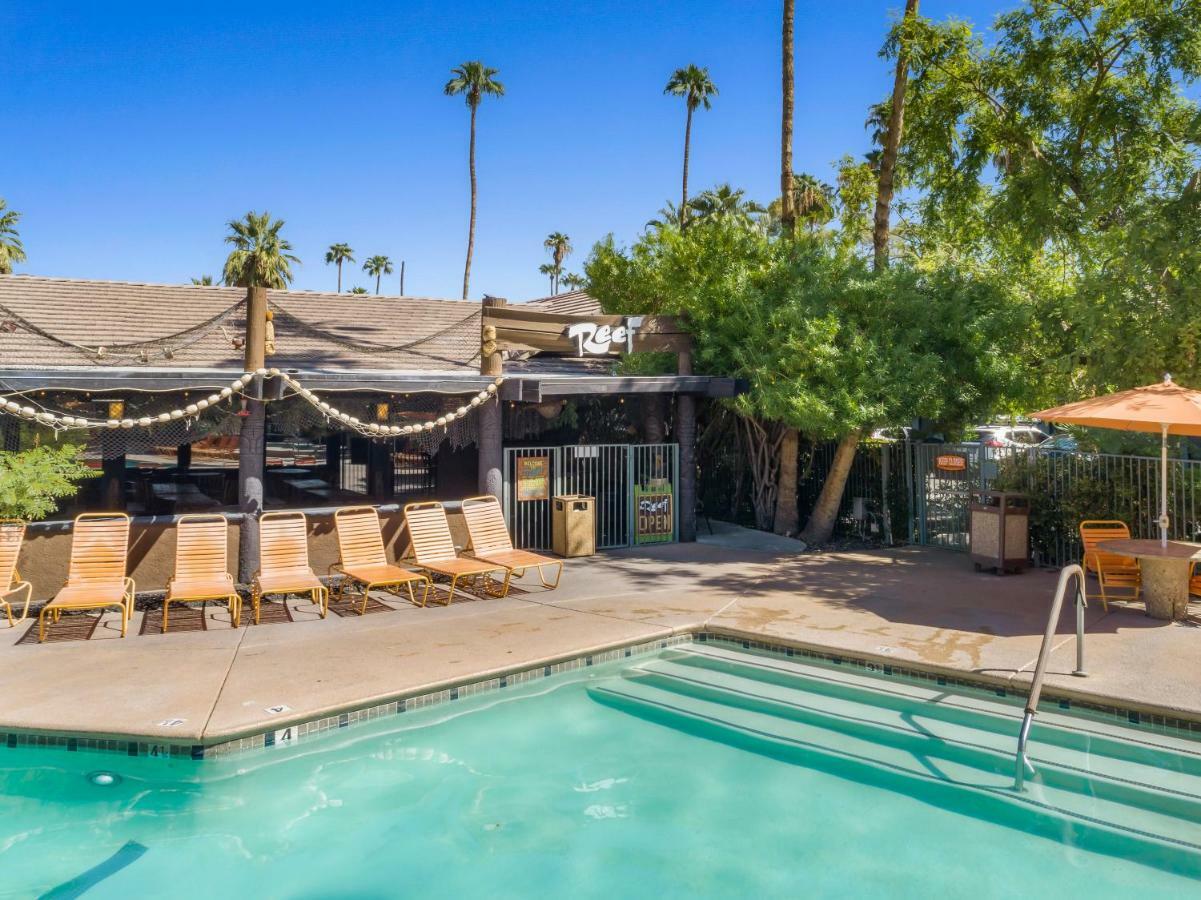 Caliente Tropics Palm Springs Exterior foto