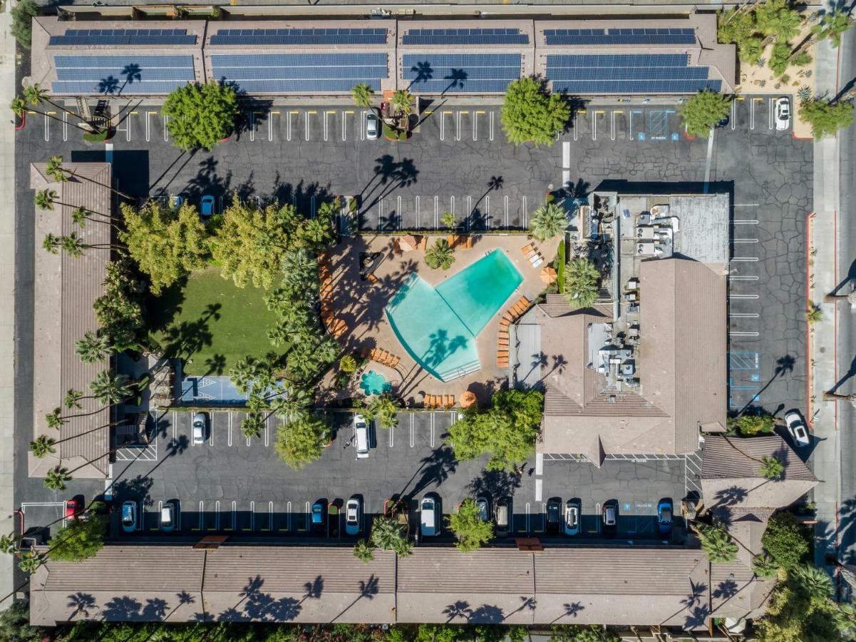 Caliente Tropics Palm Springs Exterior foto