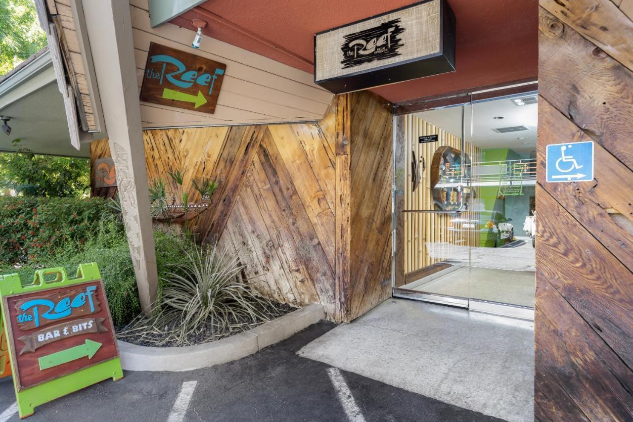 Caliente Tropics Palm Springs Exterior foto